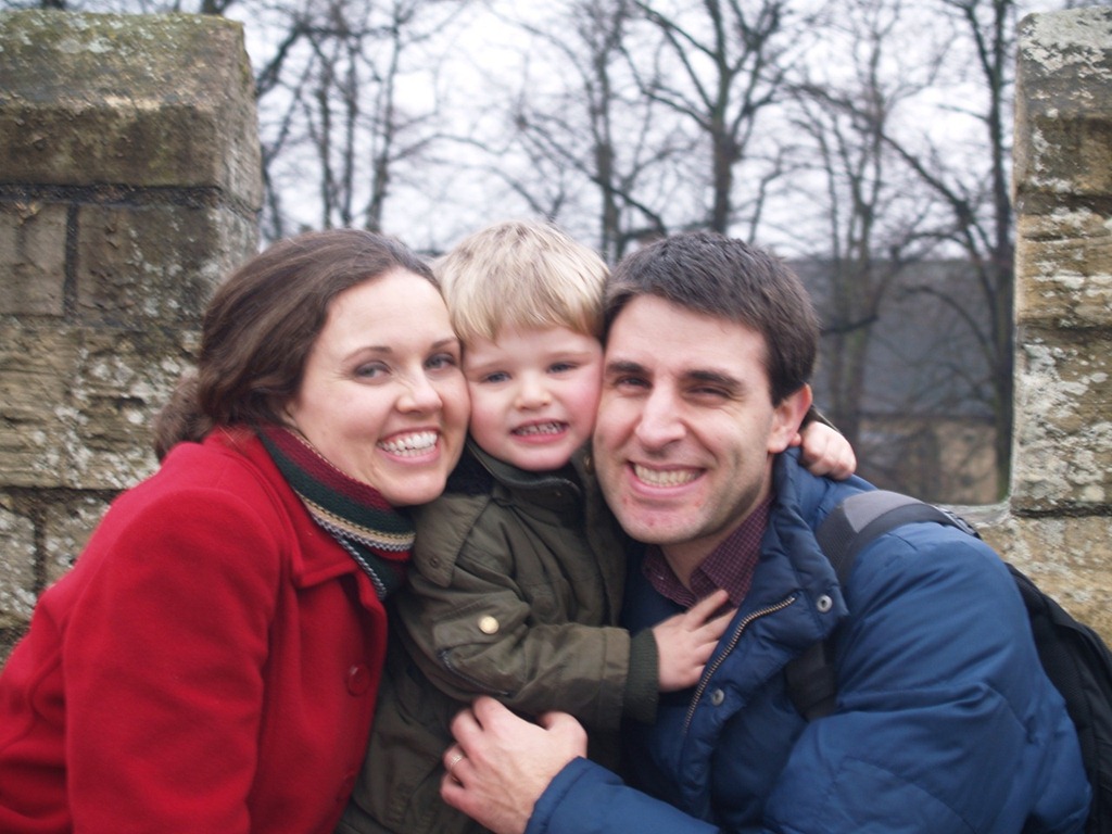 [Family%2520Shot%255B1%255D%255B2%255D.jpg]