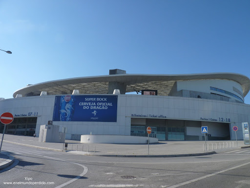 exteriores-estadio-futbol-oporto-do-dragao.JPG