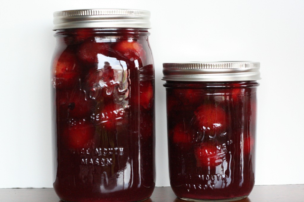 [plums-in-honey-syrup-and-boys-0453.jpg]