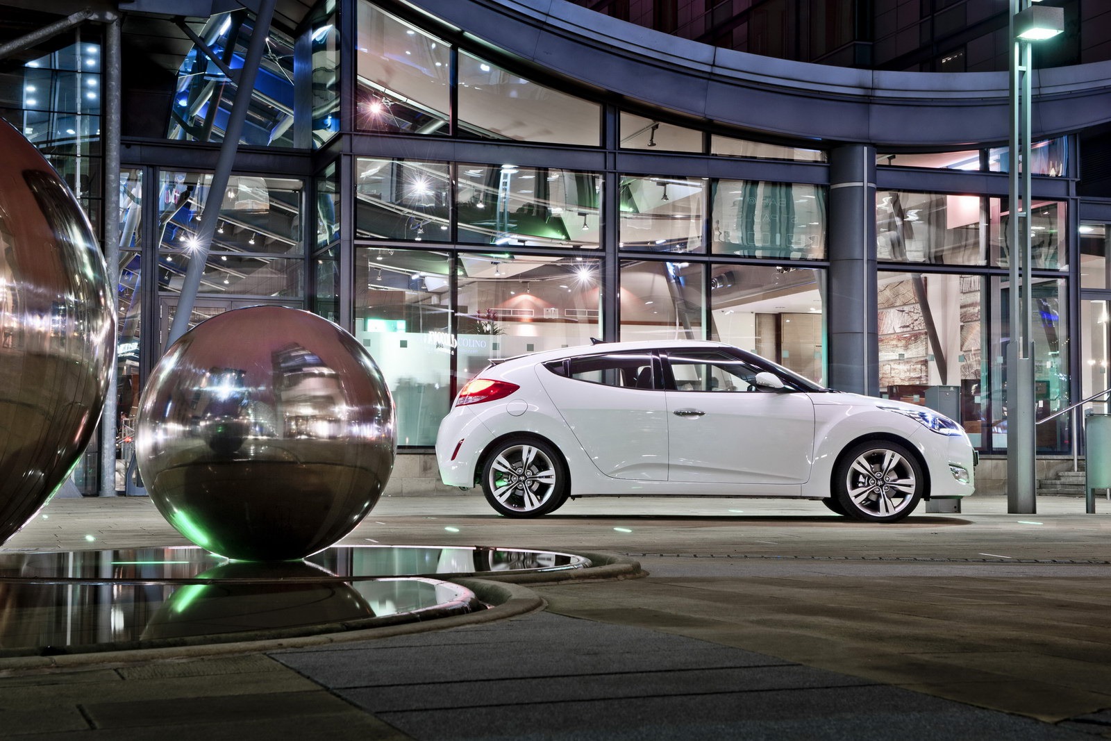 [Hyundai-Veloster%255B5%255D.jpg]