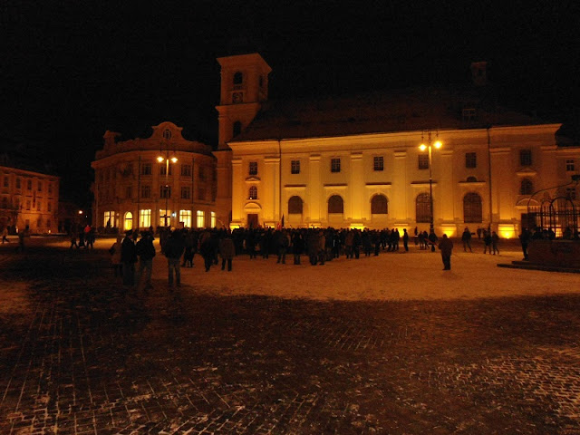 Despre carcotasii care stau pe margine…