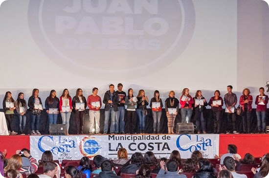 El gobierno municipal entregó 1.600 becas a estudiantes de La Costa