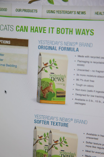 This is what the product packaging looks like.  It's even unscented and 99.7% dust free!  That's really great!