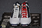 nike air max lebron 7 gr white navy 7 12 Nike Air Max LeBron VII (7)   White/Navy/Gold Sample Actual Photos