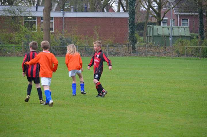 2012 - 14 APR - ONSTWEDDE E2 - WVV E5 015.jpg