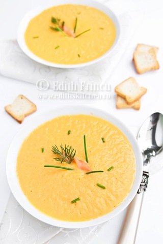 [supa%2520crema%2520de%2520somon.jpg]