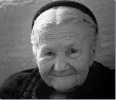 Irena anciana