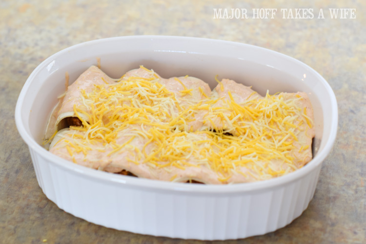 Assembling hot wing chicken Enchiladas.jpg Assembling hot wing chicken Enchiladas