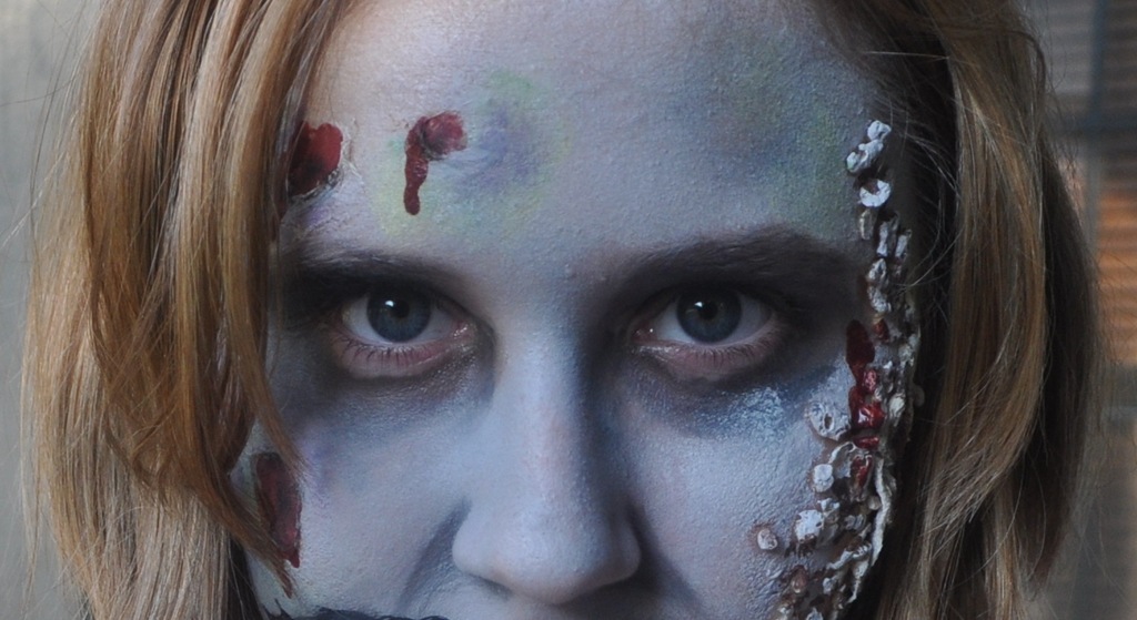 [zombie%255B15%255D.jpg]
