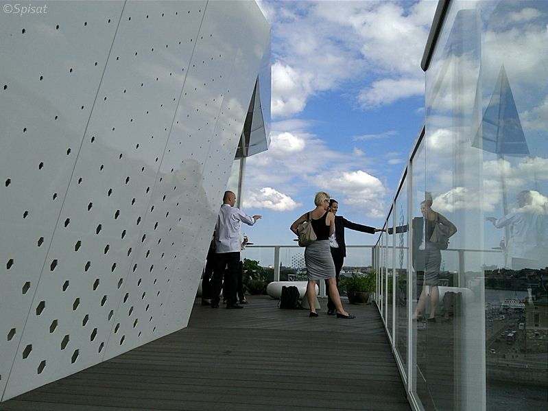 [The%2520Cube%2520by%2520Electrolux%2520049%255B3%255D.jpg]