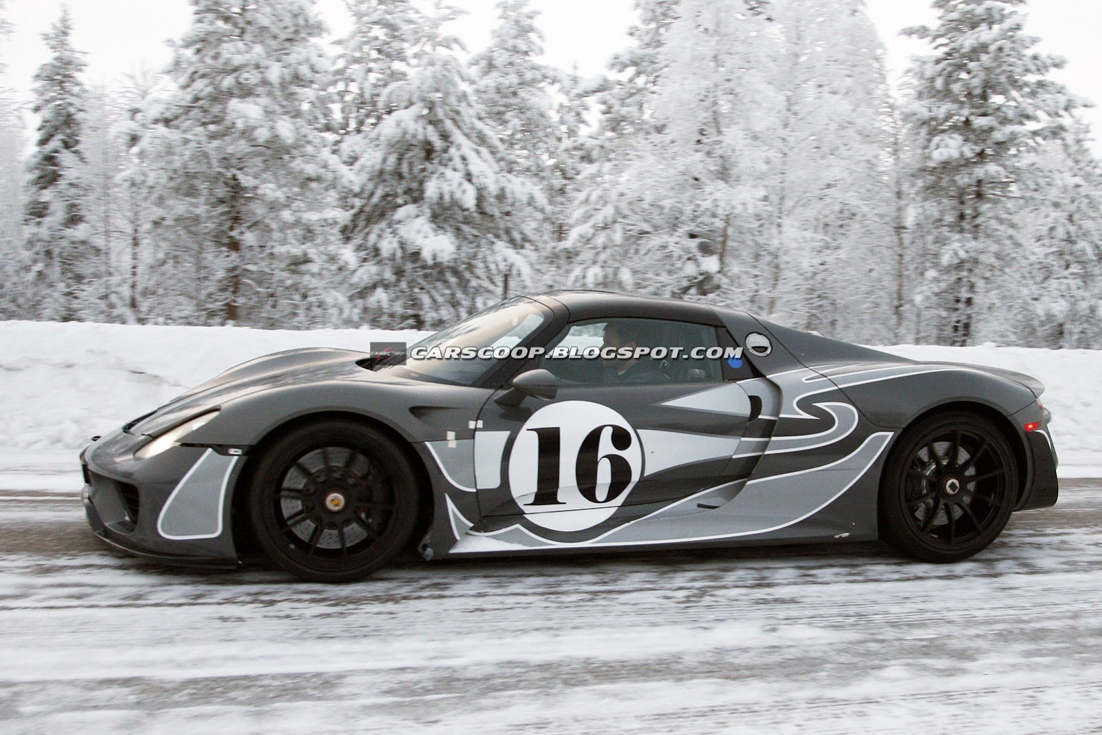 [Porsche-918-Spyder-3Carscoop%255B3%255D.jpg]