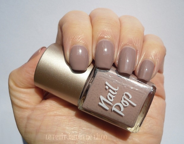 004-look-beauty-nail-polish-review-swatch-mink