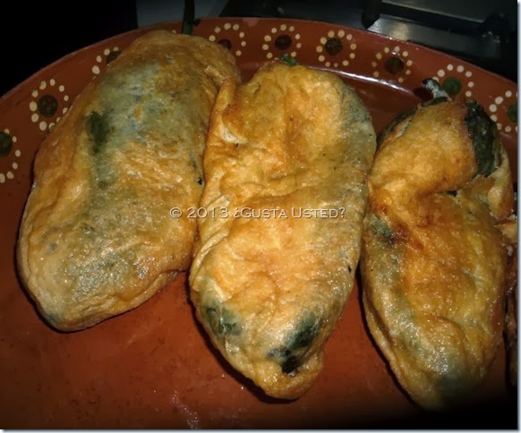 Chiles Rellenos de queso capeados P1160666