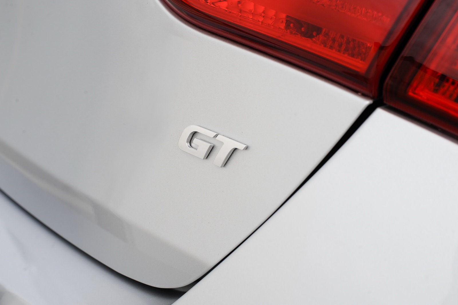 [2013-Hyundai-Elantra-GT-25%255B2%255D.jpg]