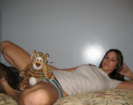 [chicascalzonesfotos2.jpg]