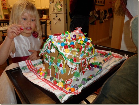 12-24 Gingerbread House 14