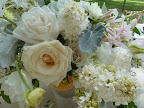 Oh, the flowers! This is one of my favorite color palettes for flowers!