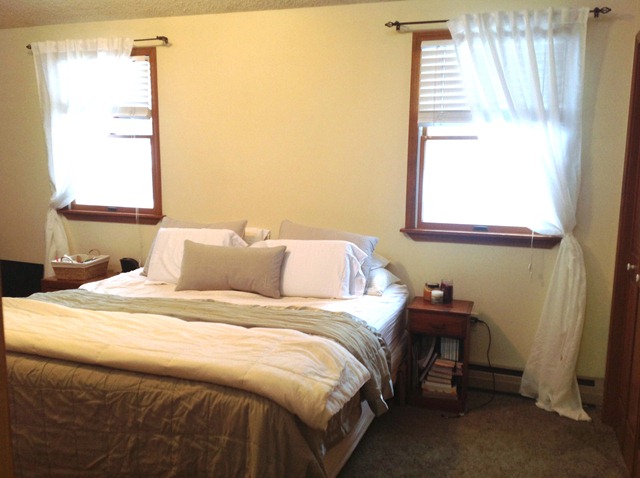 [Bed%2520and%2520windows%2520before%255B6%255D.jpg]