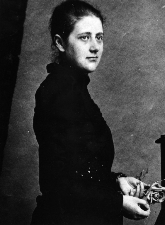 [Helen%2520Beatrix%2520Potter%255B3%255D.jpg]