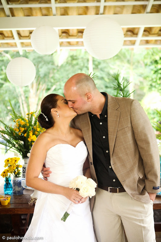 Fotos de Priscila ♥ Alexandre. Foto numero 0797 de Paulo Heredia Fotografia, fotos de casamento em Niteroi e Rio de Janeiro, RJ. O fotografo Paulo Heredia faz fotos de casamento, fotos de festas, ensaios de casal (e-session), fotos de moda e fotos para editorial.