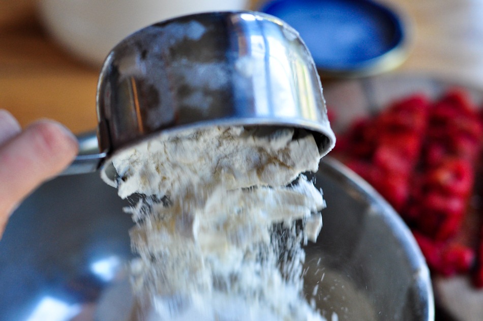 [basil%2520feta%2520pepper%2520muffins-5877%255B3%255D.jpg]