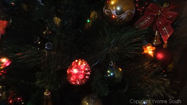 [AtoZChristmas20110374.jpg]