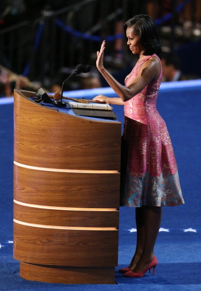 [mo%2520profile%255B2%255D.jpg]