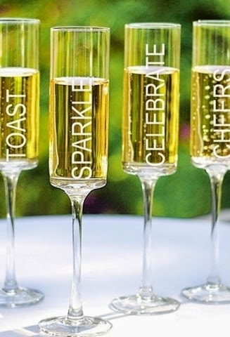 [celebrate-contemporary-champagne-flutes%255B5%255D.jpg]
