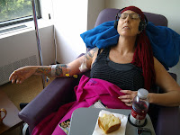 Trish sleeps through most of the third chemo session. Trish sleeps through most of the third chemo session.