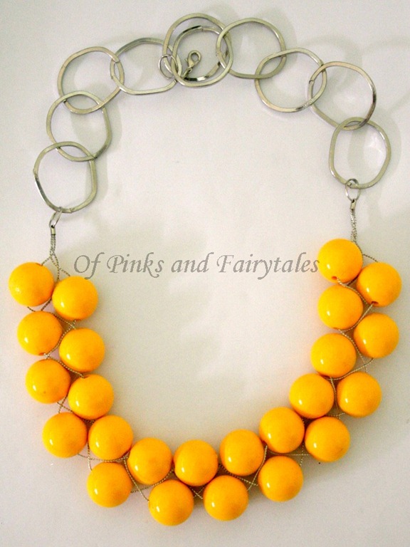 [beaded%2520necklace%2520tutorial%255B5%255D.jpg]