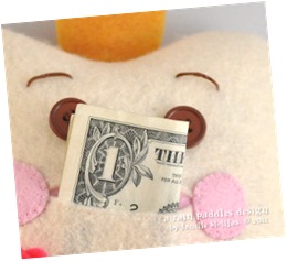 tooth_fairy_pillow_closeup