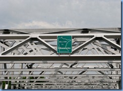 2575 North Dakota US-2 East - Minnesota border welcome sign