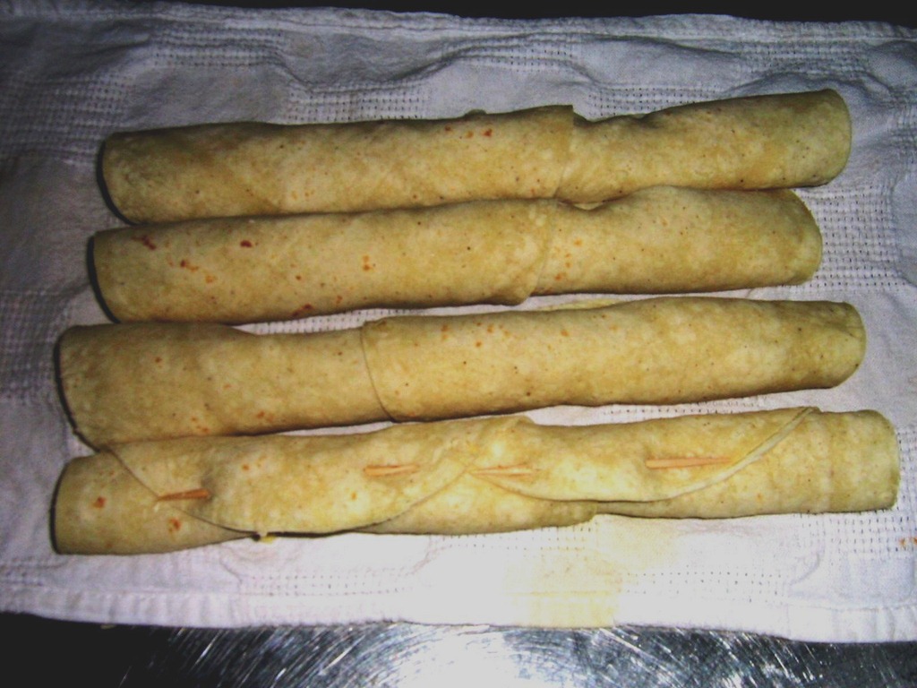 [4-FLAUTAS-LISTAS-PARA-FREIR9.jpg]