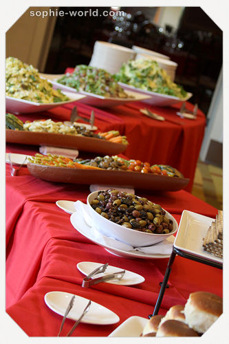 Buffet table 04
