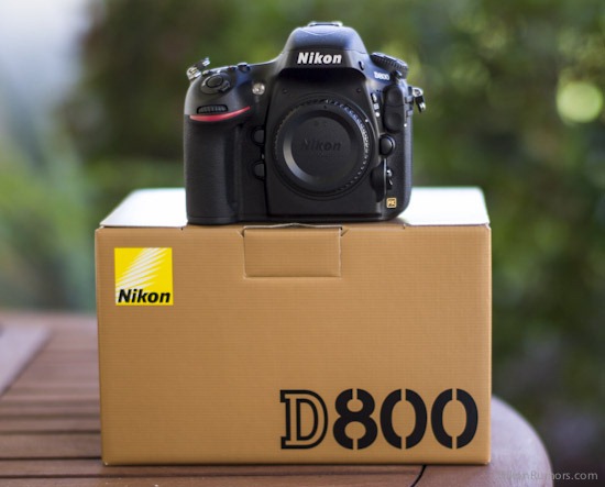 reduce the price of the D800 D800E