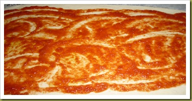 Pizza con salsiccia e carciofini sott'olio (3)