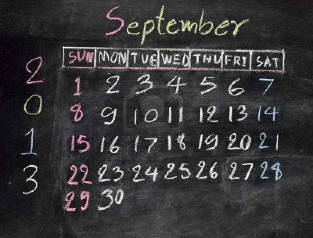 [16601093-calendar-september-2013-on-a-blackboard%255B4%255D.jpg]