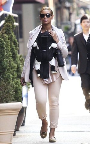 [beyonce_blue_1%255B5%255D.jpg]