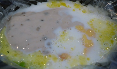 [add%2520milk%2520to%2520crockpot%255B3%255D.jpg]