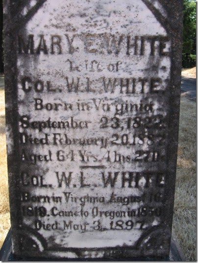 IMG_2847 White Tombstone at Mountain View Cemetery in Oregon City, Oregon on August 19, 2006
