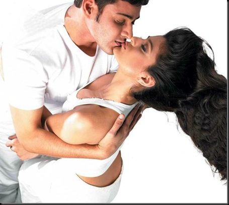 Amisha Patel Mahesh Babu 4 Long Lip Kiss in Nani Movie Unscaled 2400 X 2200 px HQ Unseeb (