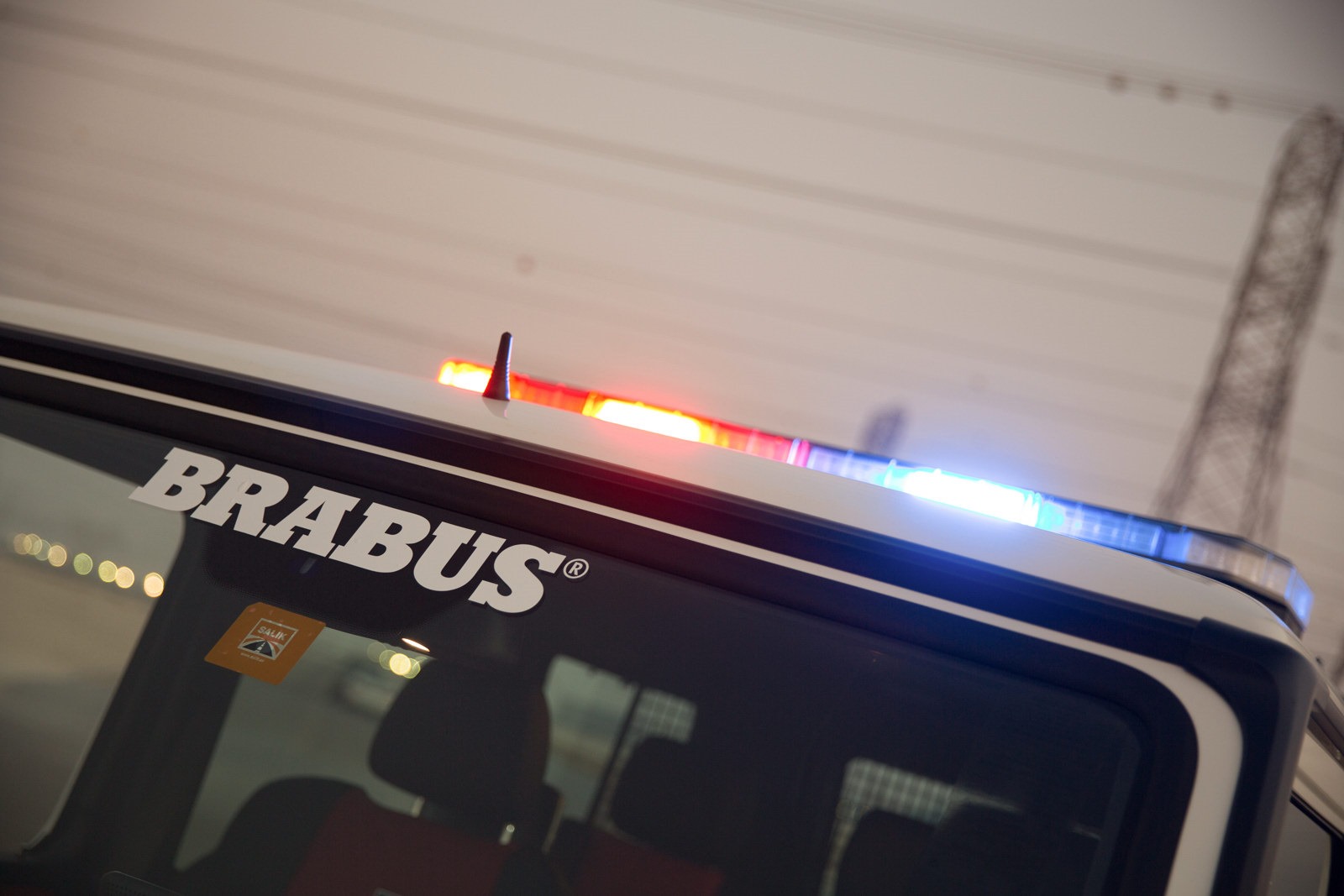 [Brabus-B63S-700-Widestar-Dubai-Police-Car-10%255B5%255D.jpg]