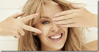 kylie-minogue-facebook-441098323_thu