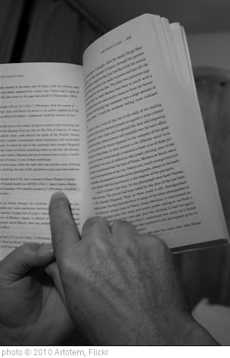 'Reading in Bed' photo (c) 2010, Artotem - license: http://creativecommons.org/licenses/by/2.0/