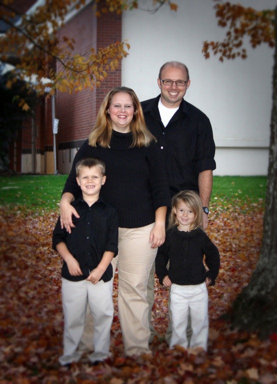 [Family%2520001%2520%25282%2529%255B3%255D.jpg]