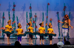 Fotos do evento Laura apresentação escola de dança Meia Ponta. Foto numero 9749. Fotografia (fotografias) de Caramuru Produções Fotográficas (fotojornalismo social de eventos no Rio de Janeiro, RJ). fotos casamento de fotografos fotografo para casamentos festa rio janeiro foto rj jovem retrato bebe fotografias casais ensaios fotográficos