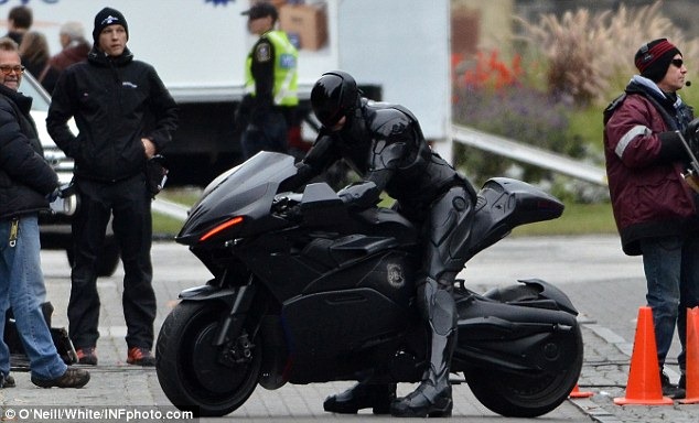 RoboCop set new dm 01