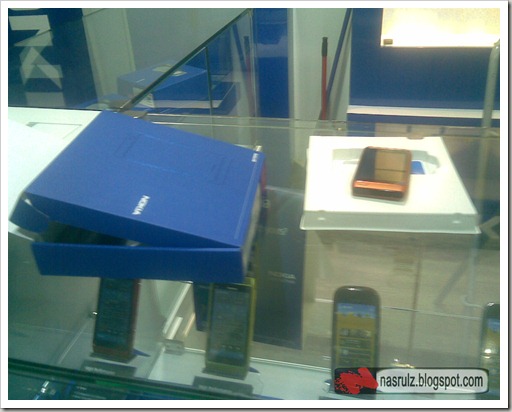 Nokia N8 Di Kedai Nokia N8 Oren
