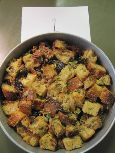 Cherry-Pecan Stuffing (with toasted white bread)
