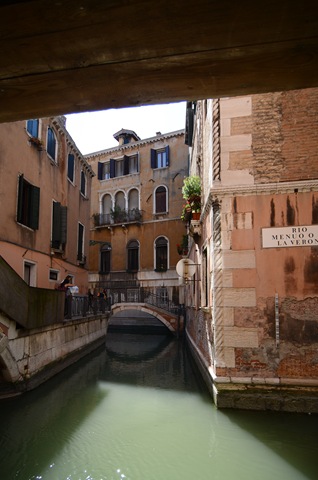 [Day%25201%2520waterways4%255B3%255D.jpg]